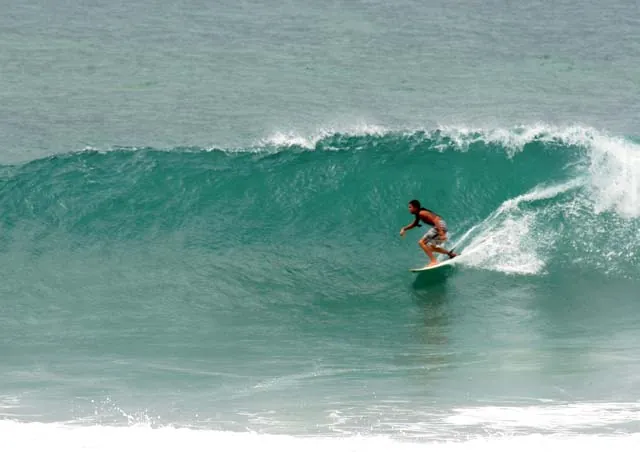 Surf e aventura
